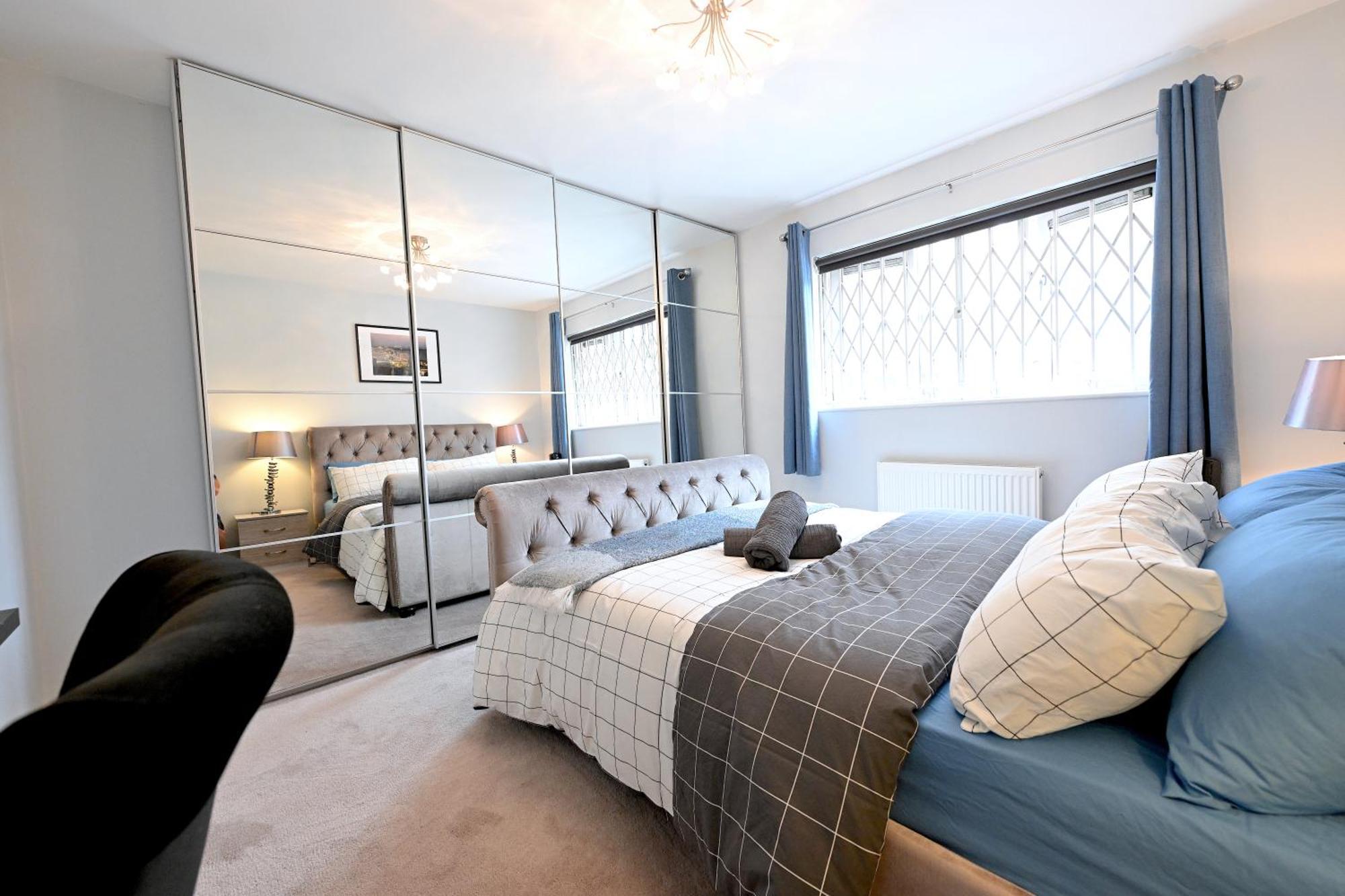 3 Bedroom House In Euston, Patio & Bbq London Exterior photo